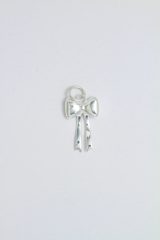 BOW PENDANT