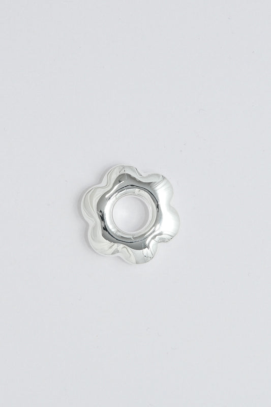 FLOWER PENDANT