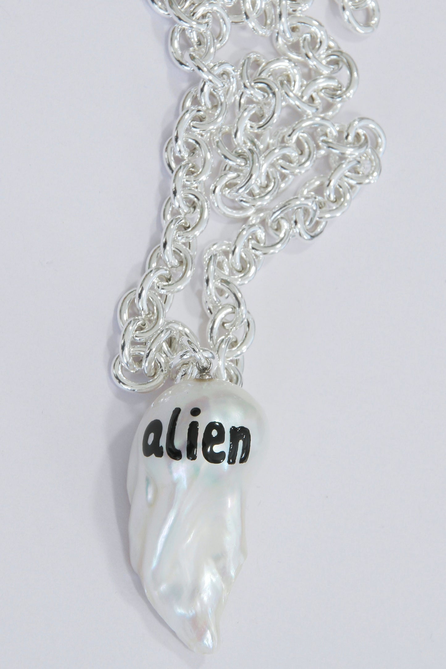 ALIEN NECKLACE